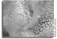 NASA Mars Picture of the Day: Polygons near Lyot Crater 