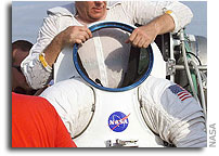 NASA'S Desert Rats Test New Gear