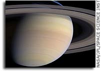 Colorful Saturn, Getting Closer