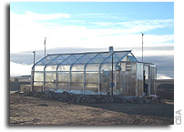 Growing lettuce for Mars, Arctic style