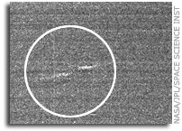 Cassini Finds 'Missing Link' Moonlet Evidence in Saturn's Rings