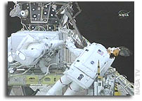 NASA STS-121 Mission Status Report #08