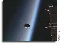 Expedition 14 Arrives at International Space Station