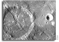 Tectonic 'wrinkles' in Crater De Gasparis