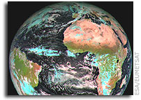 Through a satellite darkly: night views of European seas improve ESA ocean heat map
