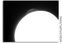 NASA New Horizons image: An Eruption on Io