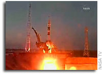 Expedition 16 in Orbit, Heads to International Space Station