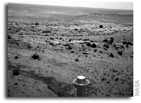 Spirit Loses, Re-Establishes Contact with Orbiter