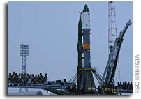 Progress M-62 and Soyuz-U Moved to Launch Pad
