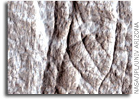 NASA Mars Reconnaissance Orbiter Reveals Rock Fracture Plumbing On Mars
