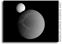 NASA Cassini Image: Occulting Enceladus