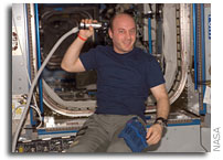 NASA TV Airs High-Def Day in the Life of a Space Station Astronaut