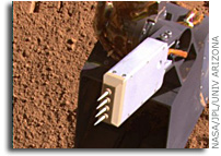 Spiky Probe on NASA Phoenix Mars Lander Raises Vapor Quandary