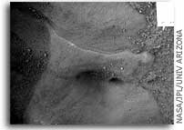 NASA Phoenix Mars Lander Close-up Images of 'Snow Queen' Show Changes