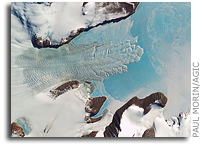 Mapping Antarctica - Latest satellite imagery brings continent into high-res focus
