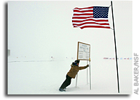 Summer storm: Winds ground flights but don't stop work at South Pole