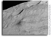 Dawn Image of Asteroid Vesta:  Craters and Grooves