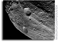Dawn Image of Asteroid Vesta:  Equatorial Grooves Imaged at the Limb of Vesta