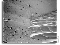 Mars Rover Opportunity Status for sol 2581-2587: Opportunity Images Small Craters (with Photos)