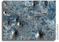 MRO HiRISE Mars Image: Bright Layers North of Meridiani Planum