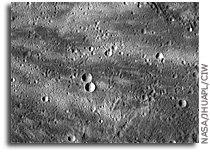 MESSENGER Image of Mercury: Prominent Rays From A Crater