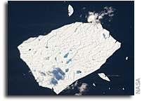 Photo: Melt Ponds on Petermann Ice Island As Seen From Space