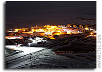 Antarctic stations exchange greetings, look forward to the return of the sun