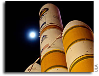 Photos: NROL-49 Delta IV Heavy Prepares for Launch at Vandenberg AFB