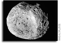 Cassini Closes in on Saturn's Tumbling Moon Hyperion