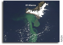 Photo: El Hierro Submarine Eruption As Seen From Space