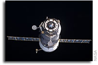 Photo: Progress 40 Cargo Droid Departs From the International Space Station