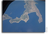 Photo: The Boot of Italy As Seen From Orbit