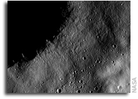 NASA Dawn Image on Vesta: Chains and Clusters of Secondary Craters
