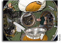 Photo: Inside The Russian Space Station Segment Transfer Compartment