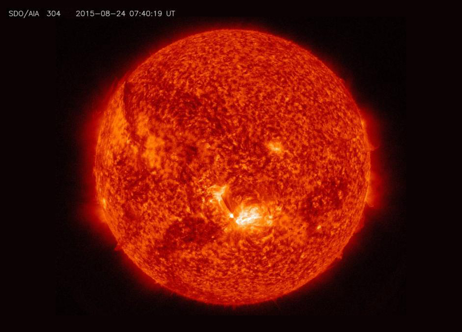 Images of a Midlevel Solar Flare Today SpaceRef