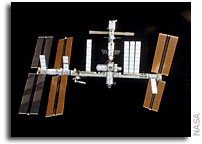 NASA Sets Briefing With Next Station Crew, Spaceflight Participant